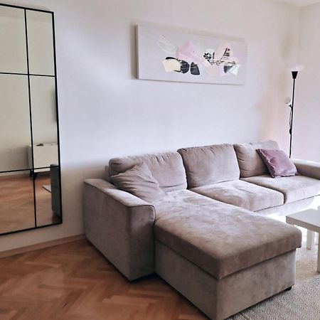 Apartman Bff Bar Buitenkant foto